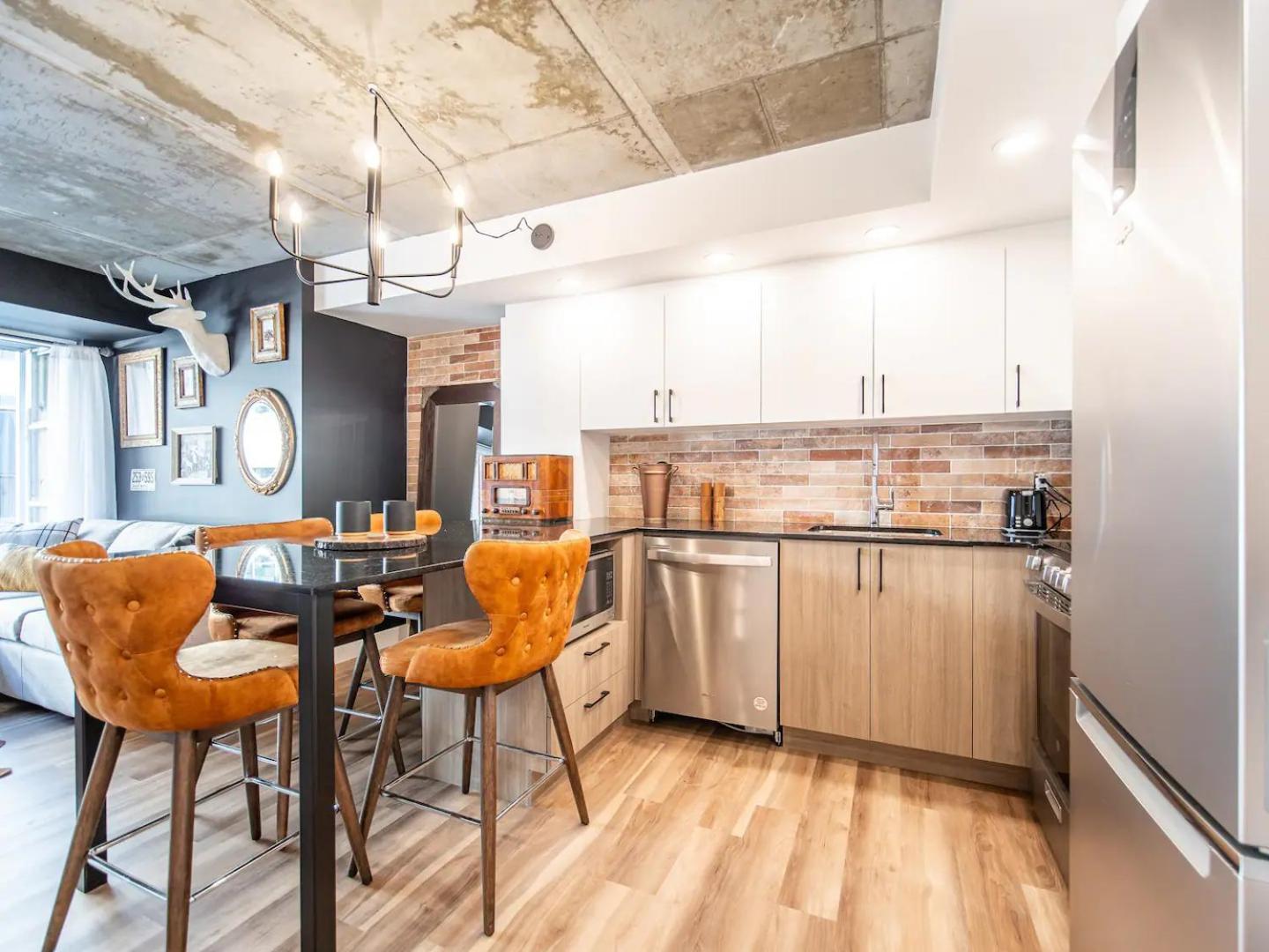 Quebec, Rustique Chic En Ville, Piscine Sur Le Toit Pour 2 A 6 Invites Екстериор снимка